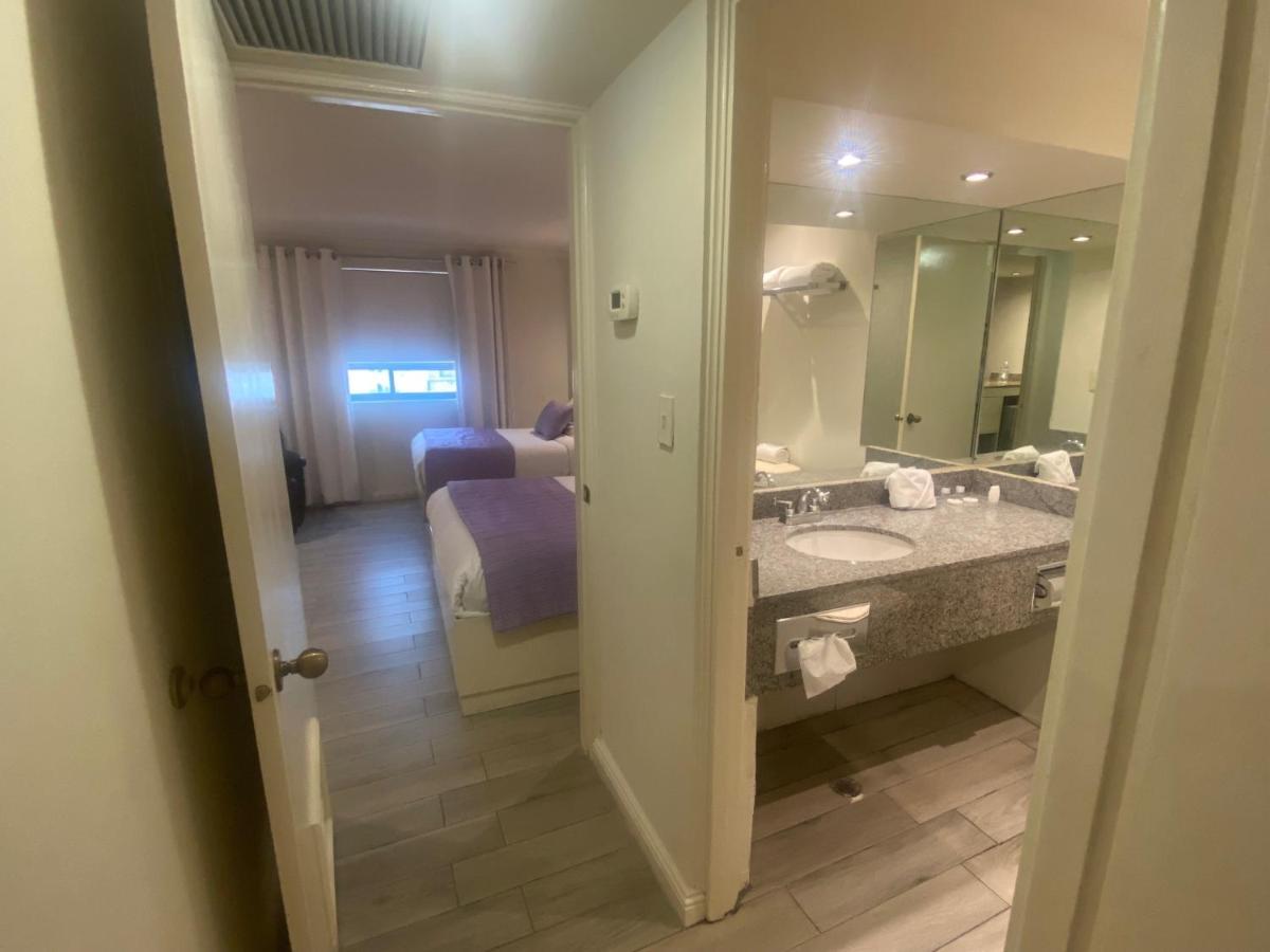 Rose Hotel Monterrey Dış mekan fotoğraf