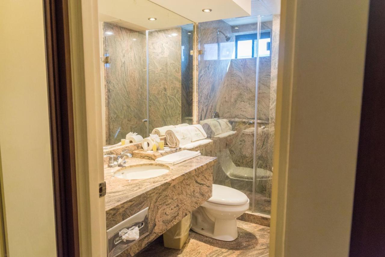 Rose Hotel Monterrey Dış mekan fotoğraf